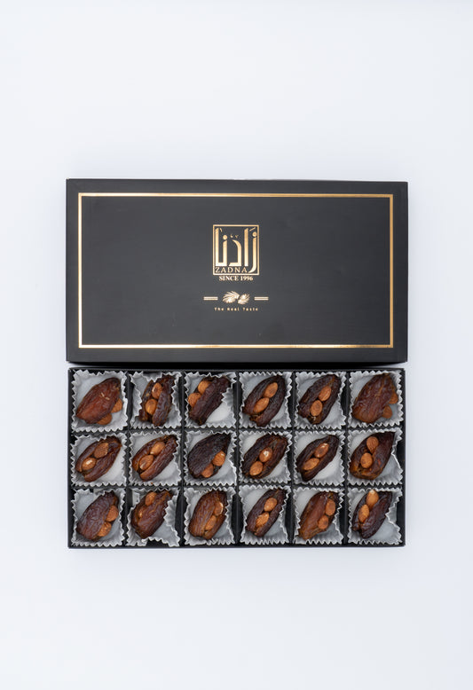 تمر مجدول جامبو المكسرات لوز