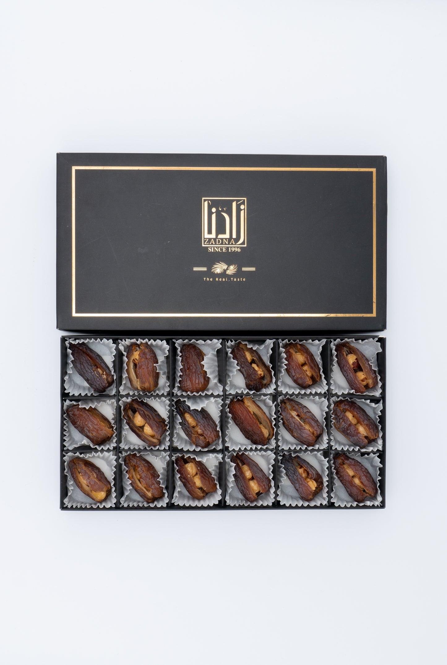 تمر مجدول جامبو المكسرات بندق