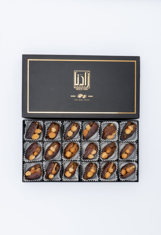 تمر مجدول جامبو المكسرات كاجو